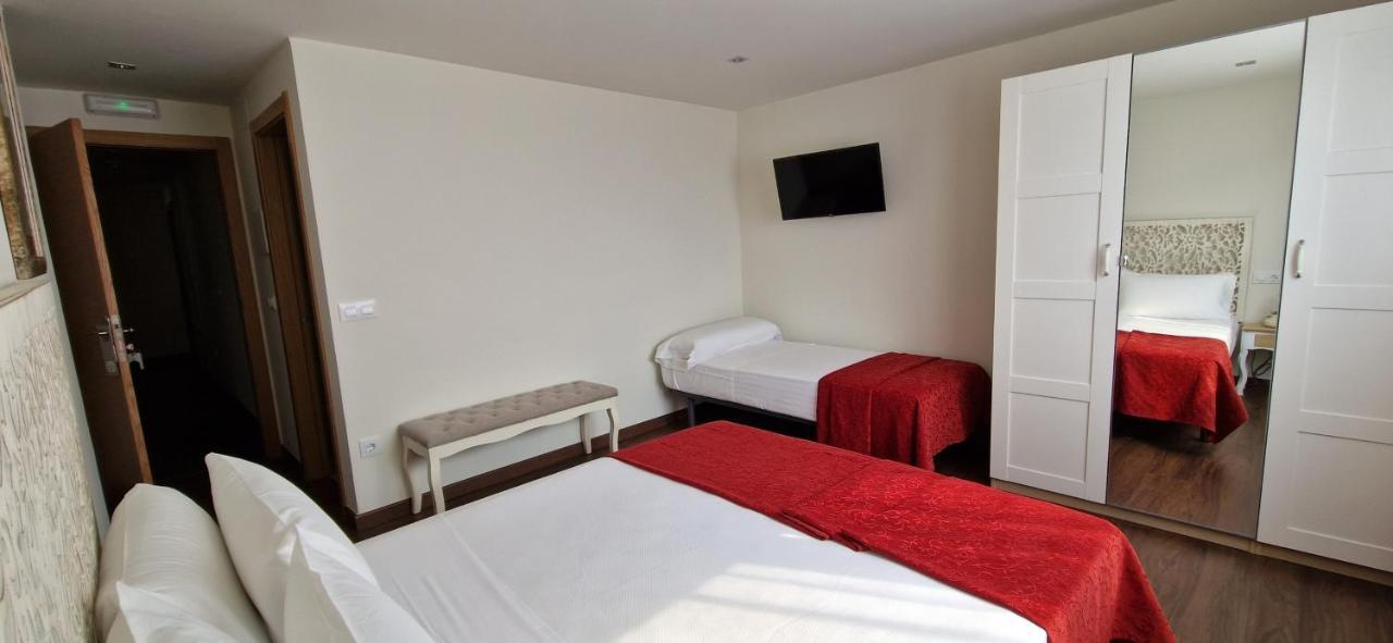 Hotel El Panorama Тапиа де Касариего Екстериор снимка